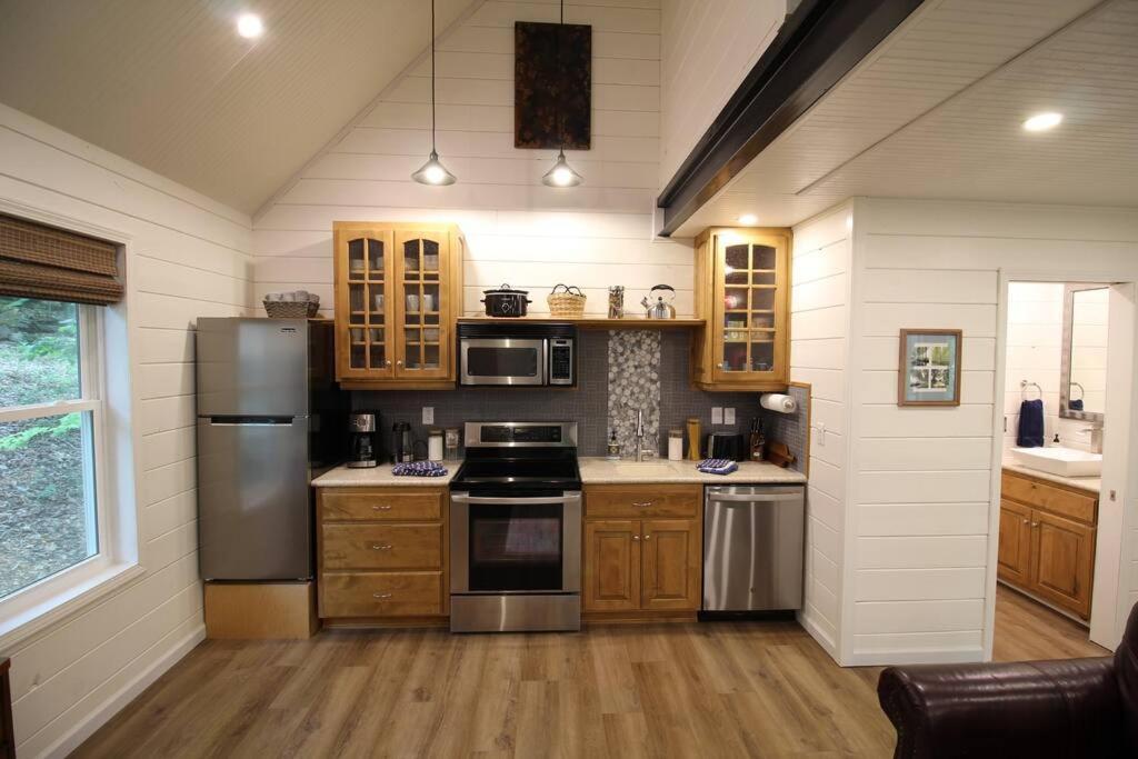 Secluded Treehouse In The Woods - Tree Hugger Hideaway Villa Branson Luaran gambar